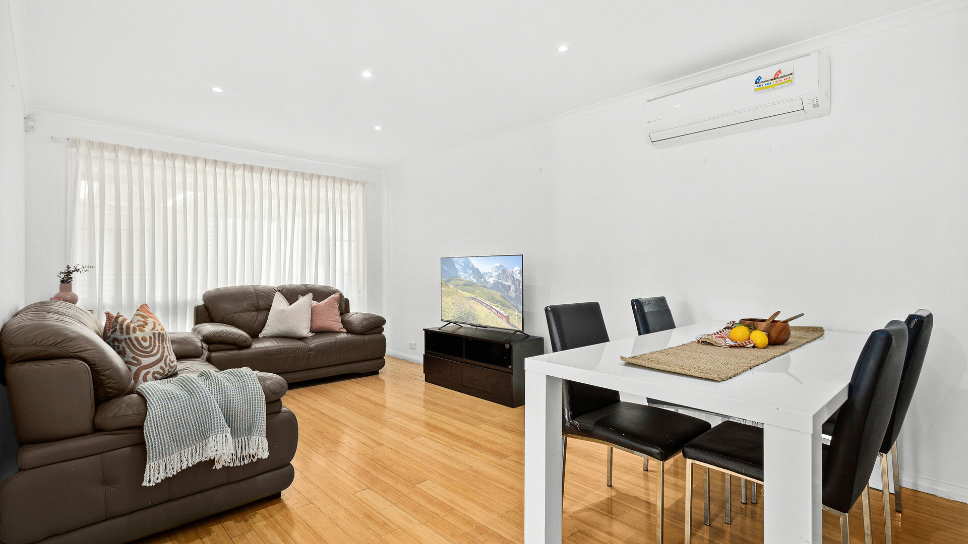 Sold - 40 Stanley Avenue - New Property in Farmborough Heights - Real Estate by David Greenwood