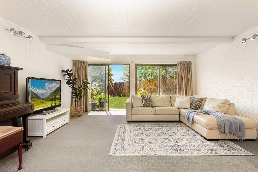 Sold - 43 Blackman Parade - New Property in Unanderra - Real Estate by David Greenwood