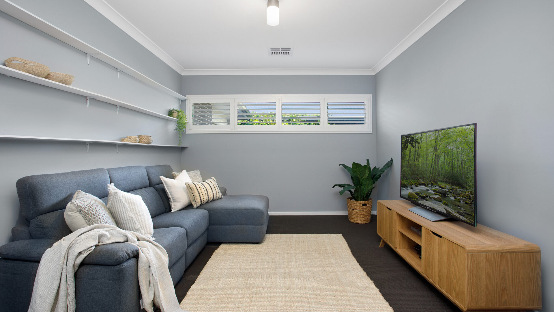 Sold - 27 Haywards Bay Drive - New Property in Haywards Bay - Real Estate by David Greenwood