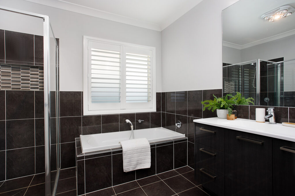 Sold - 27 Haywards Bay Drive - New Property in Haywards Bay - Real Estate by David Greenwood