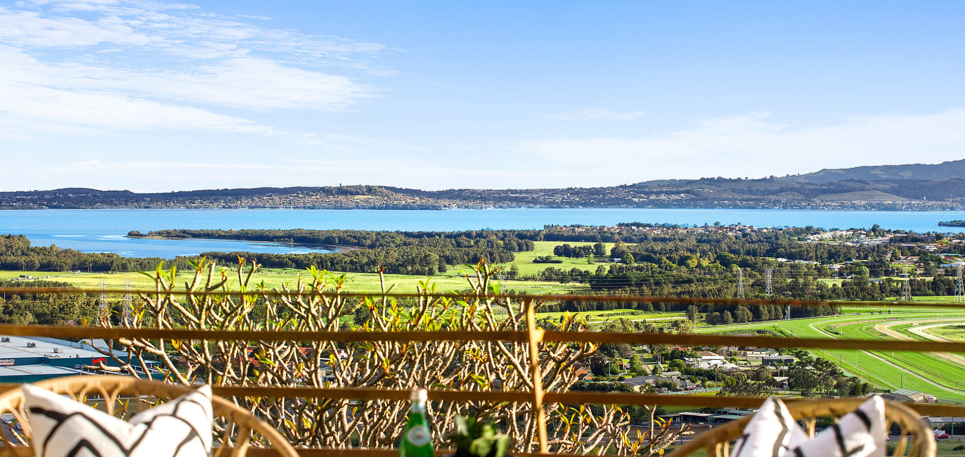 177 Farmborough Road, Farmborough Heights