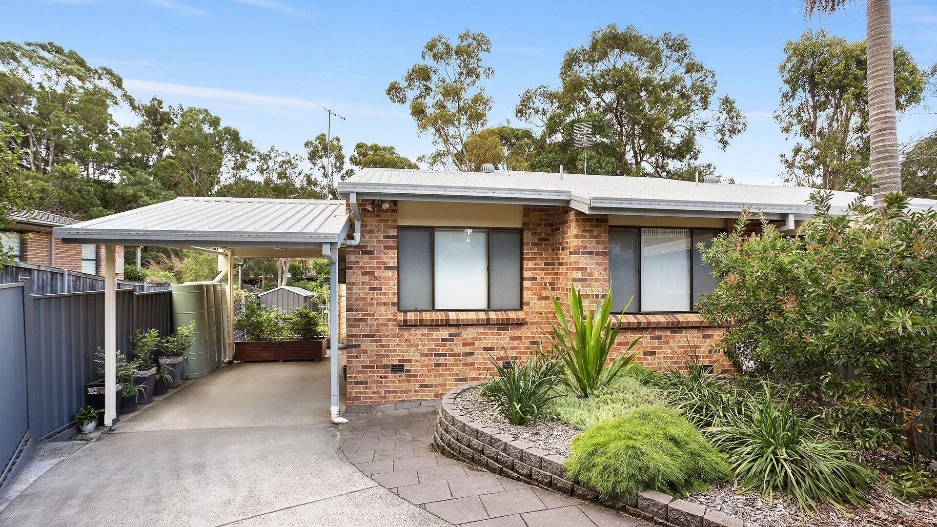 Sold - 64A Derribong Drive - New Property in Cordeaux Heights - Real Estate by David Greenwood