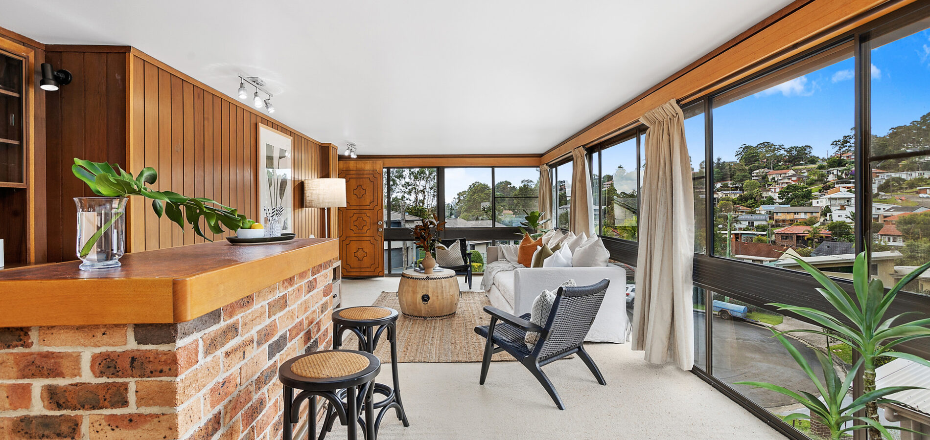 Sold - 8 Jaylang Place - New Property in Figtree - Real Estate by David Greenwood