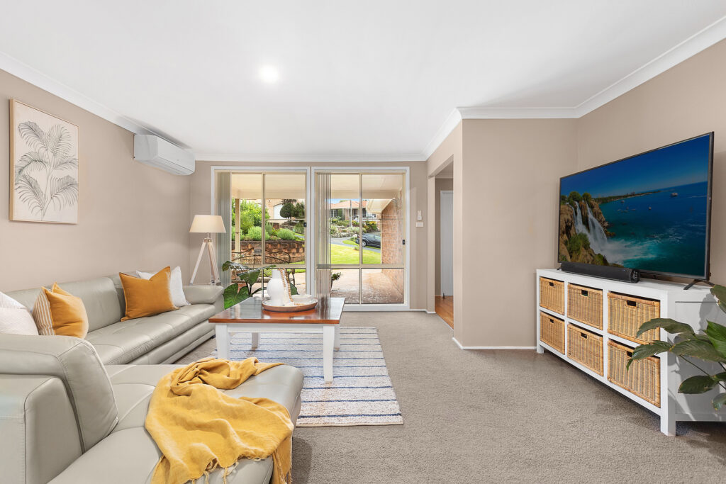 Sold - 76 Coachwood Drive - New Property in Cordeaux Heights - Real Estate by David Greenwood