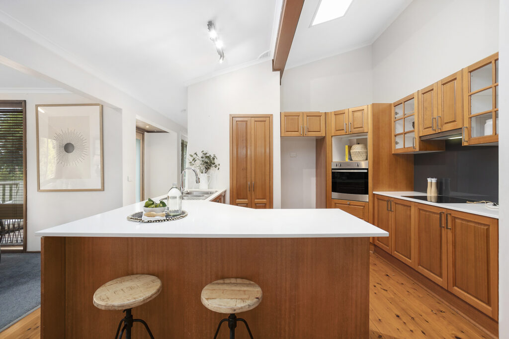 Sold - 107 Iola Avenue - New Property in Farmborough Heights - Real Estate by David Greenwood