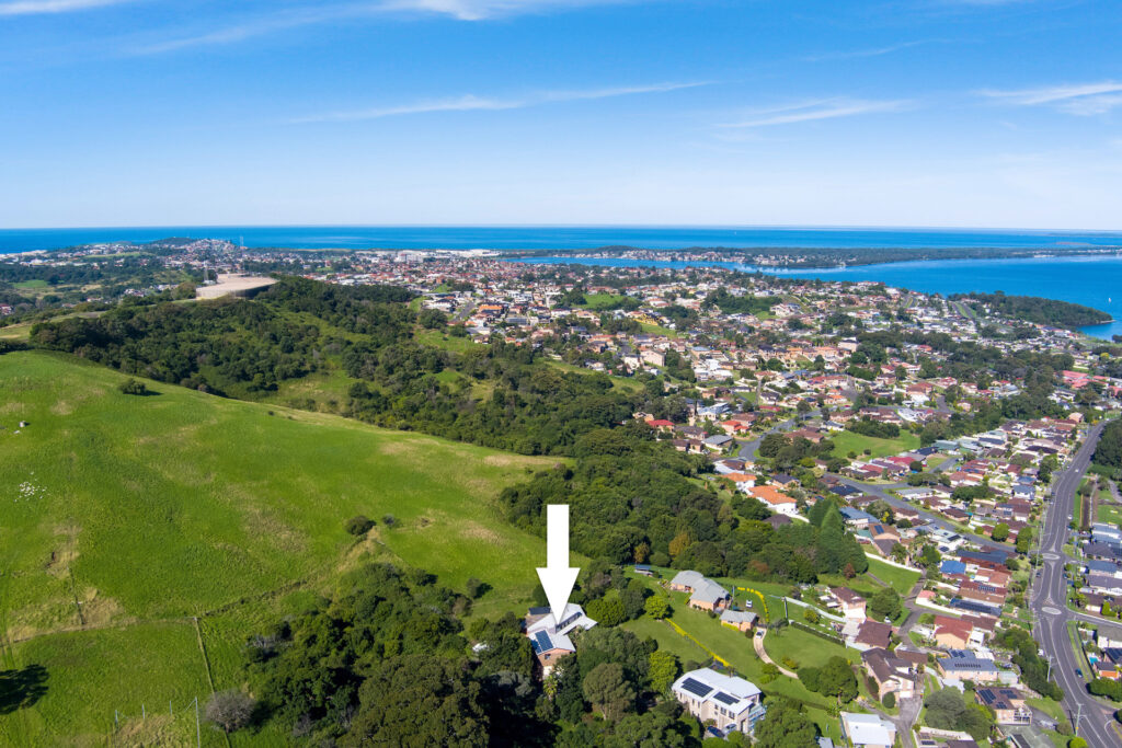 15 Earl Court, Berkeley NSW 2506 - McGrath Illawarra