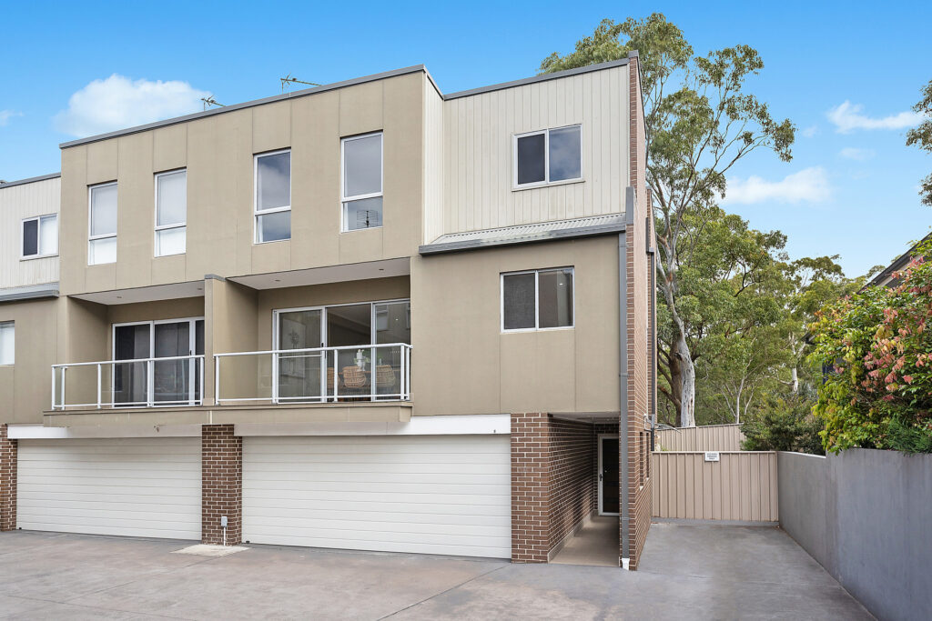 Sold - 8/261 Farmborough Road - New Property in Farmborough Heights - Real Estate by David Greenwood
