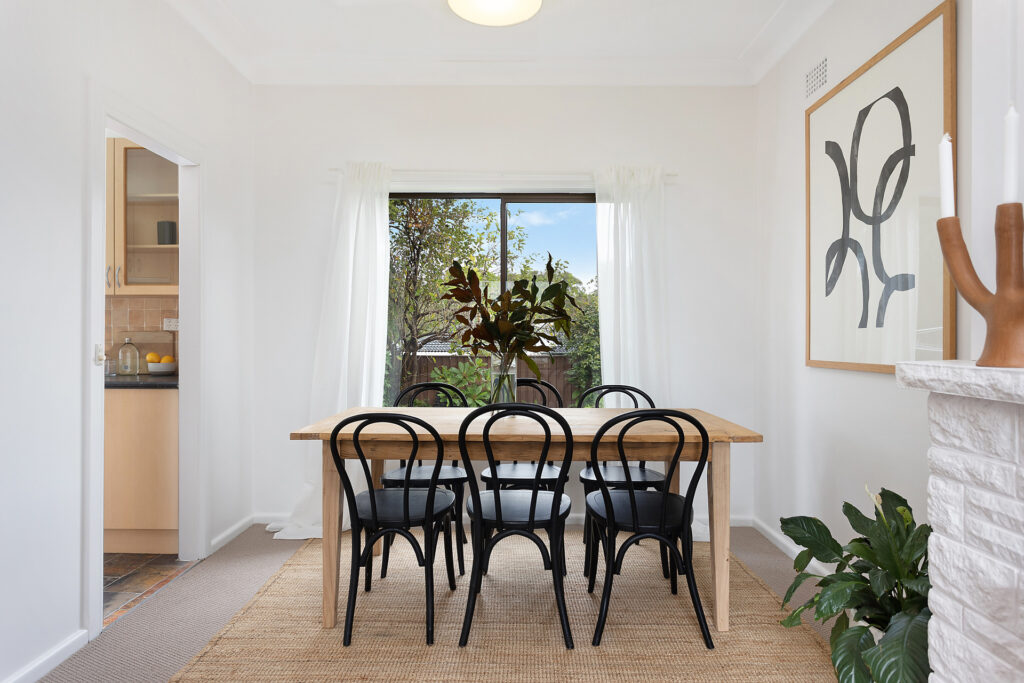 Sold - 111 Panorama Drive - New Property in Farmborough Heights - Real Estate by David Greenwood