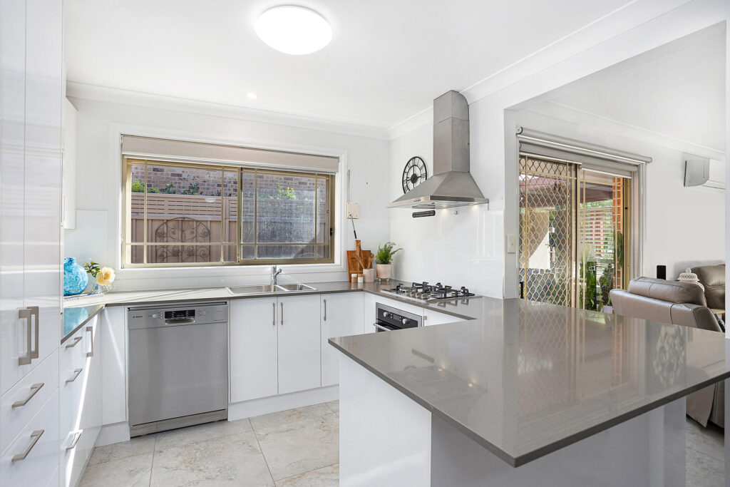 8/4 Clifford Street, Fairy Meadow NSW 2519 - McGrath Illawarra