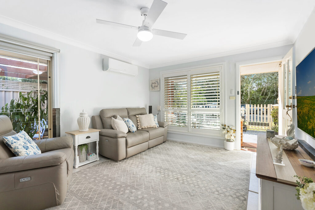 8/4 Clifford Street, Fairy Meadow NSW 2519 - photo 3
