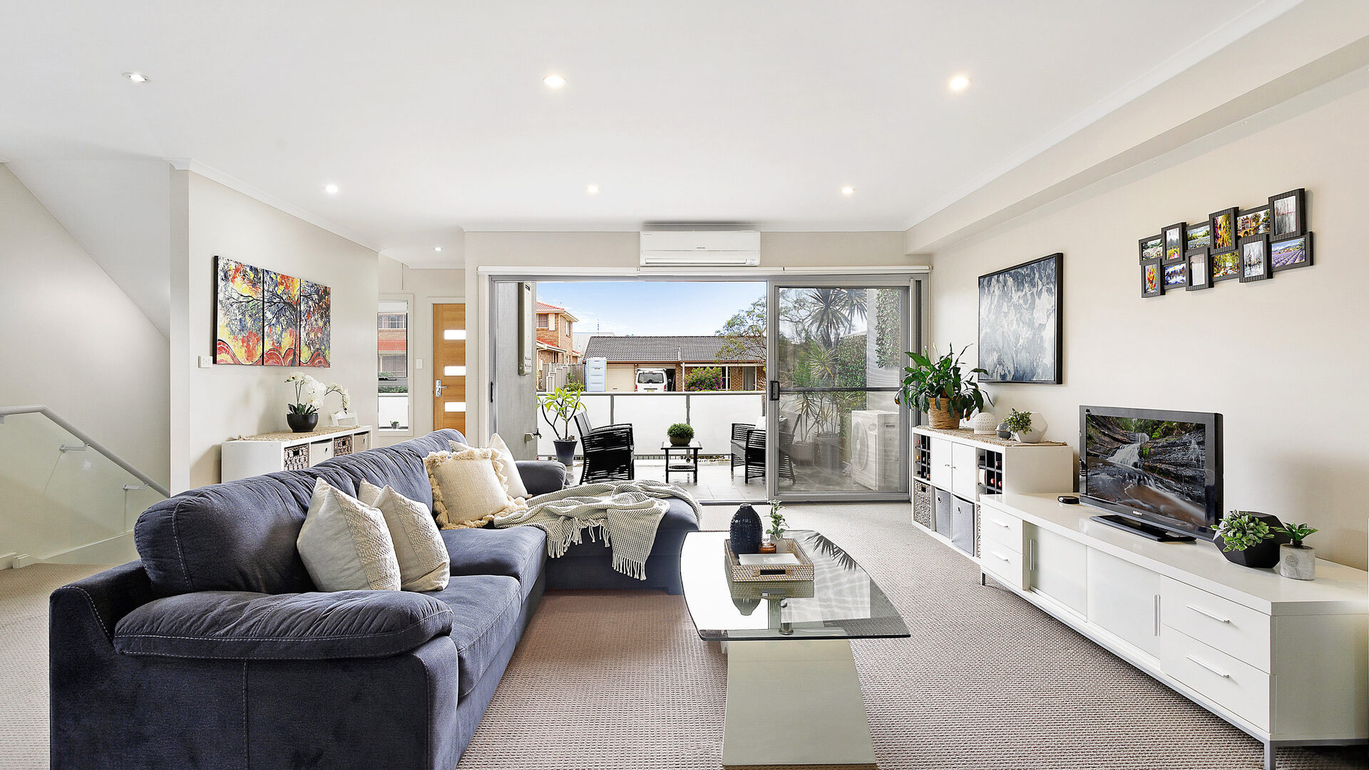 Sold - 1/261 Farmborough Road - New Property in Farmborough Heights - Real Estate by David Greenwood