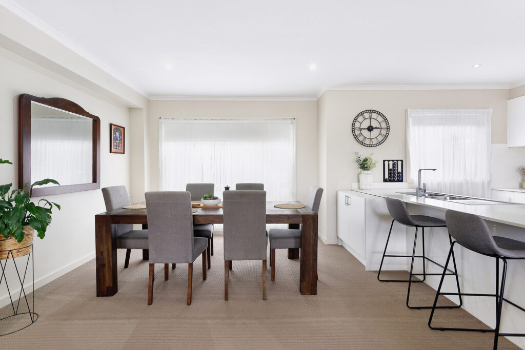 Sold - 1/261 Farmborough Road - New Property in Farmborough Heights - Real Estate by David Greenwood