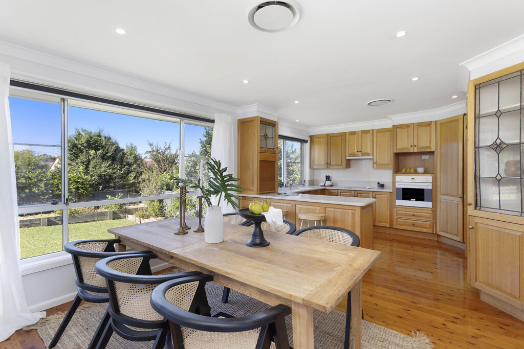 17 Koloona Avenue, Figtree NSW 2525 - McGrath Illawarra