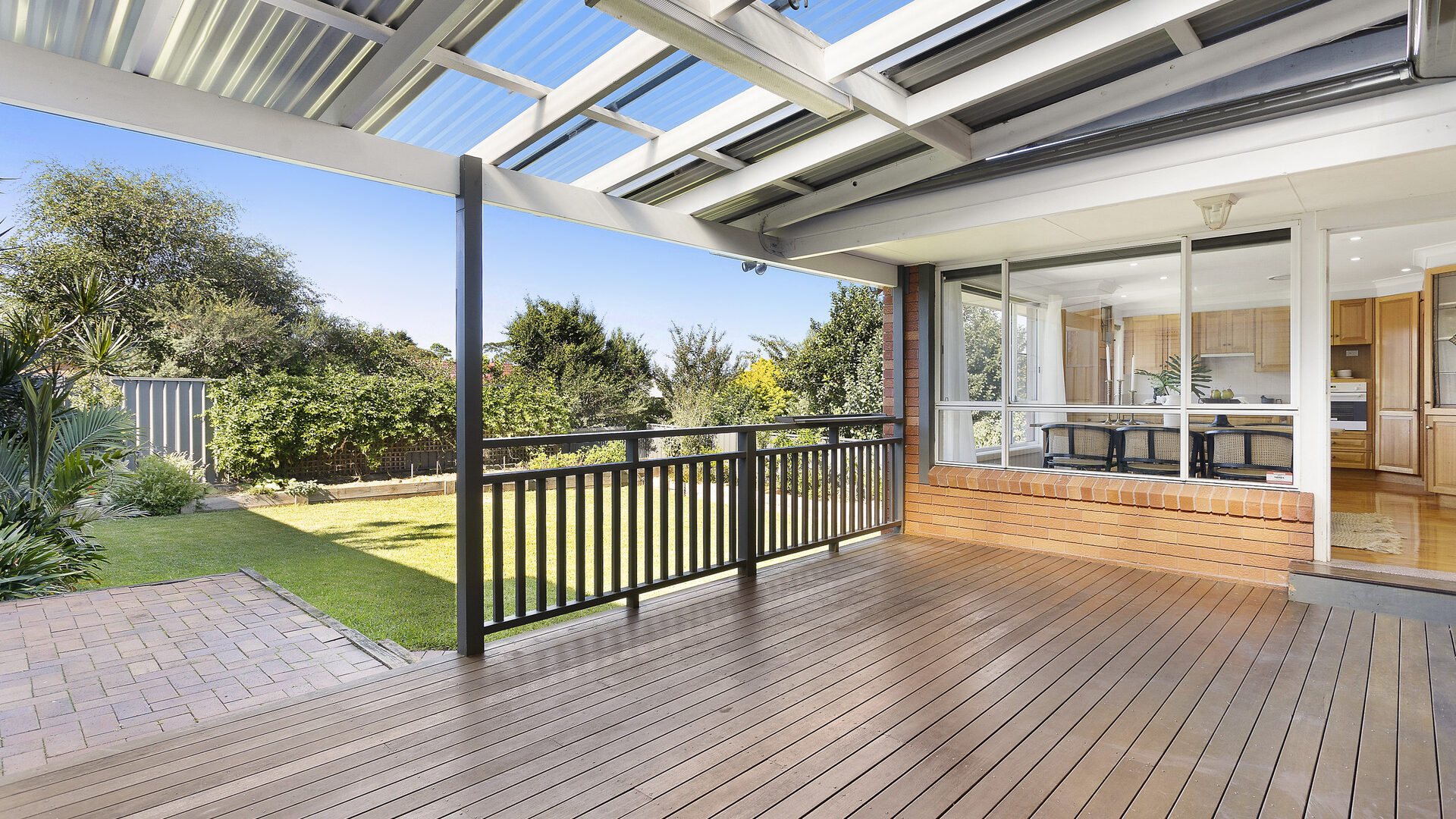 17 Koloona Avenue, Figtree NSW 2525 - photo 4