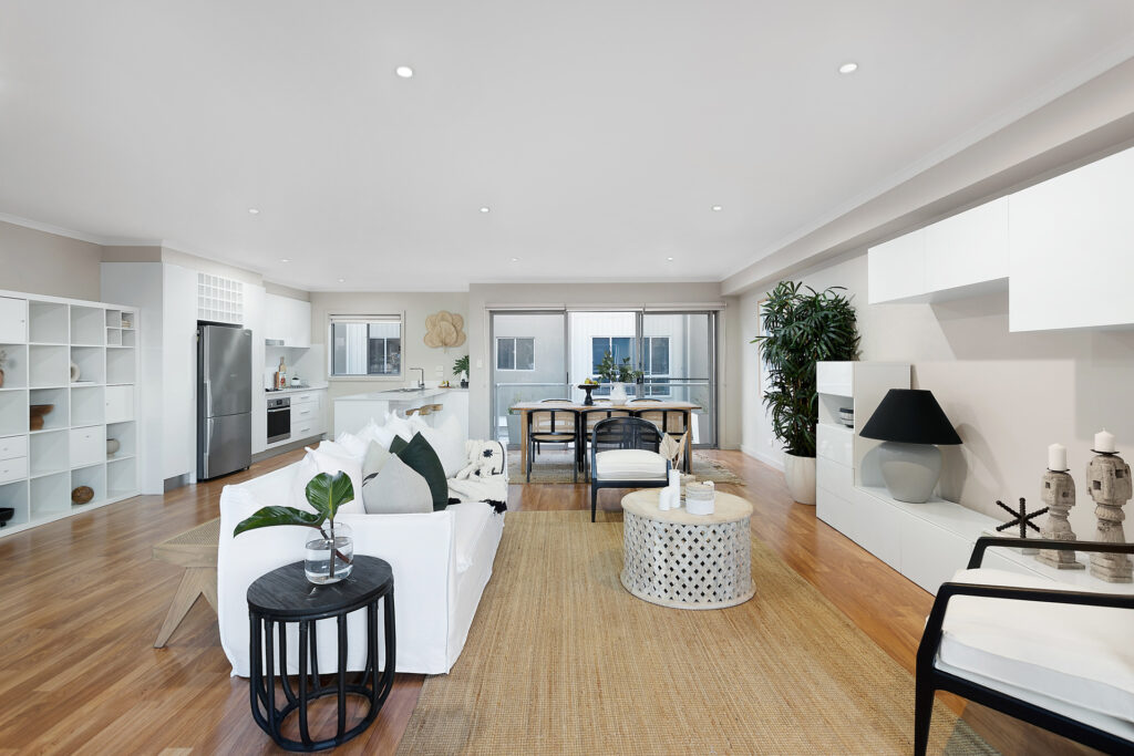 Sold - 6/261 Farmborough Road - New Property in Farmborough Heights - Real Estate by David Greenwood