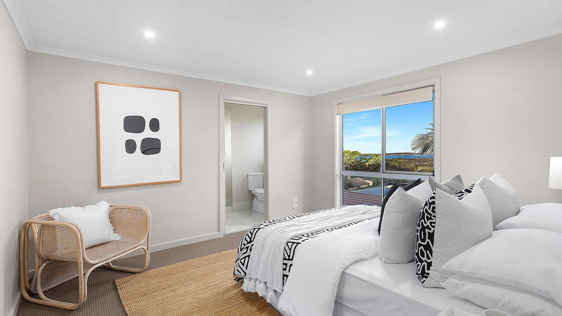 Sold - 6/261 Farmborough Road - New Property in Farmborough Heights - Real Estate by David Greenwood