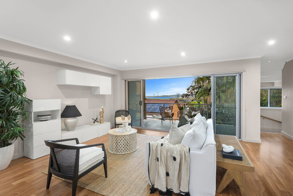 Sold - 6/261 Farmborough Road - New Property in Farmborough Heights - Real Estate by David Greenwood