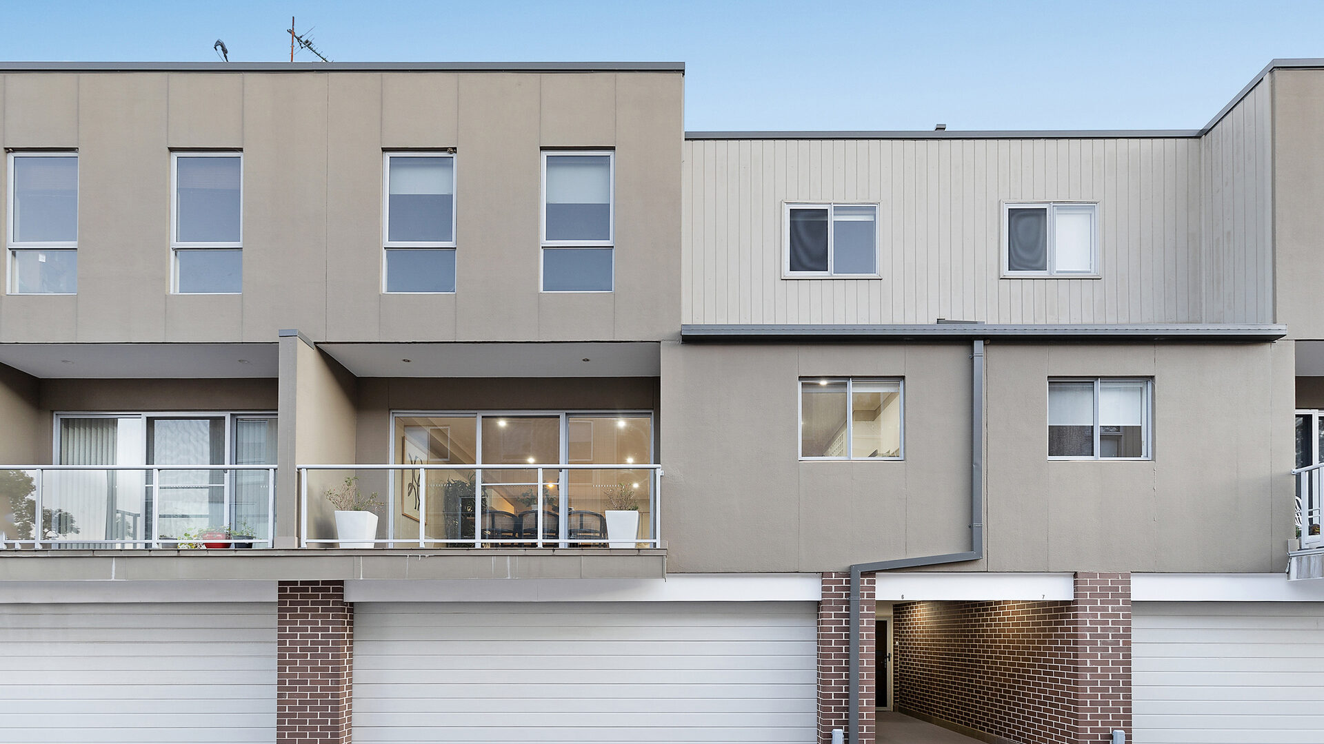 Sold - 6/261 Farmborough Road - New Property in Farmborough Heights - Real Estate by David Greenwood