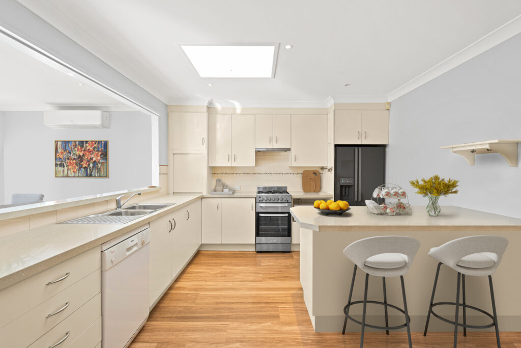 Sold - 58 Stanley Avenue - New Property in Farmborough Heights - Real Estate by David Greenwood