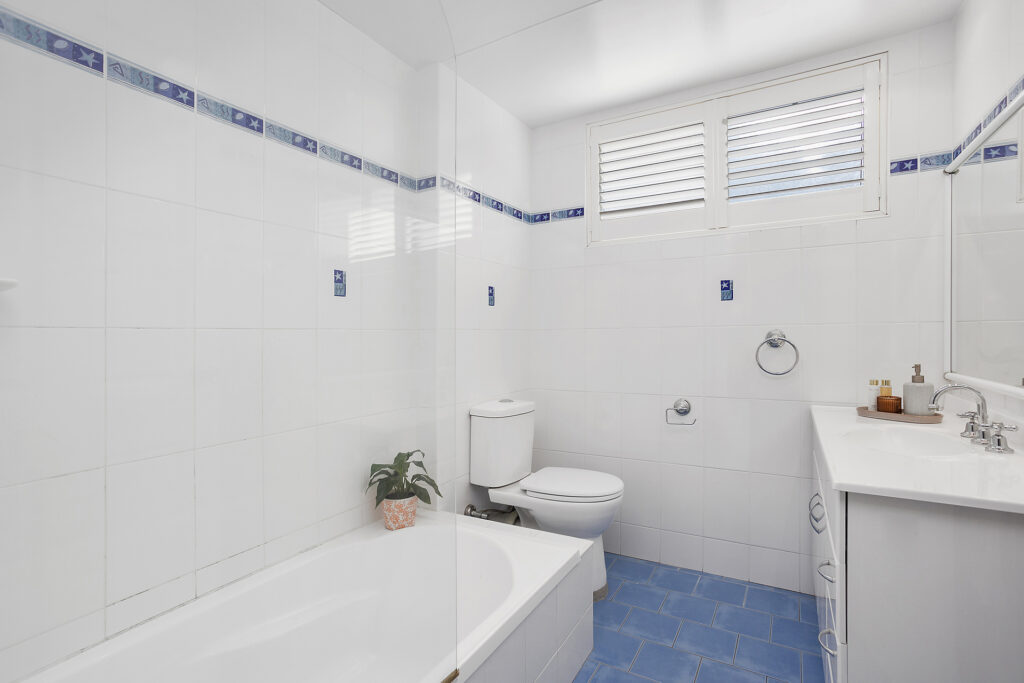 Sold - 2/27 Mangerton Road - New Property in Wollongong - Real Estate by David Greenwood