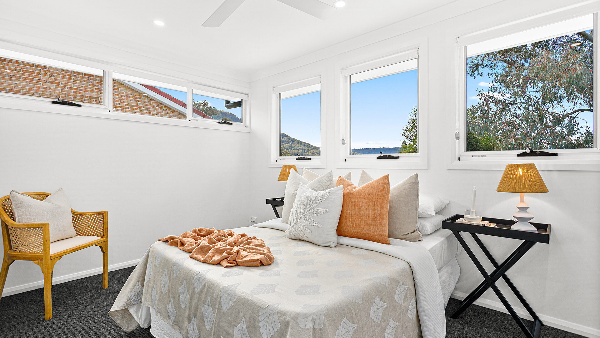 Sold - 228B Farmborough Road - New Property in Farmborough Heights - Real Estate by David Greenwood