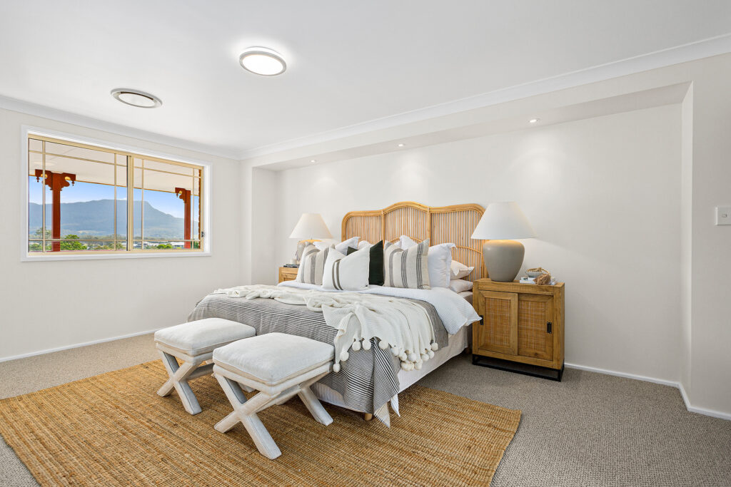 Sold - 11 Helena Crescent - New Property in Horsley - Real Estate by David Greenwood
