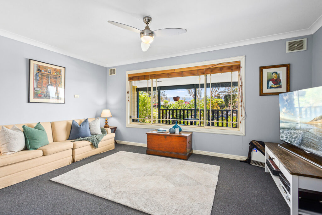 Sold - 162 Lakelands Drive - New Property in Dapto - Real Estate by David Greenwood