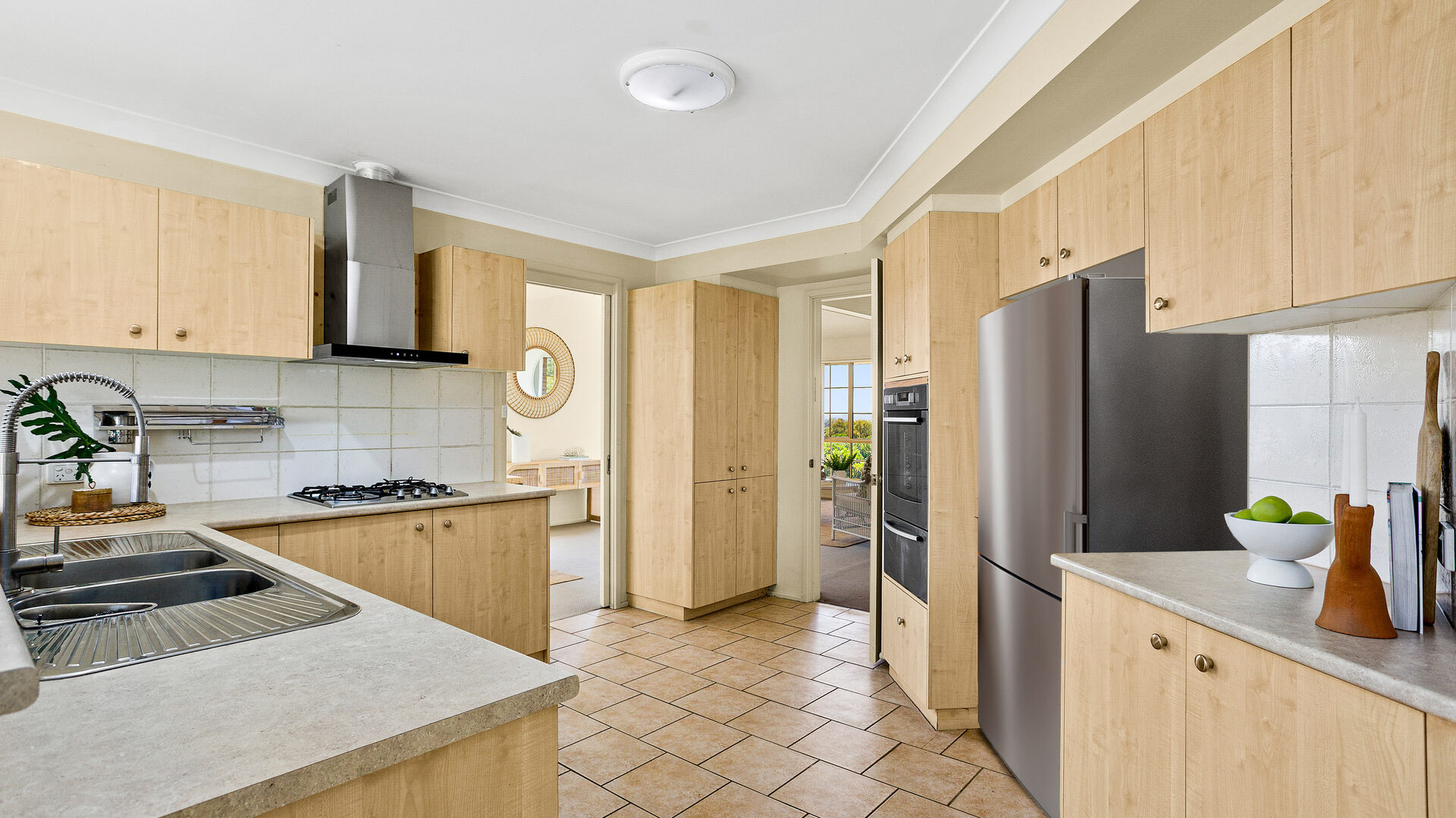 Sold - 12 Highcroft Boulevard - New Property in Horsley - Real Estate by David Greenwood