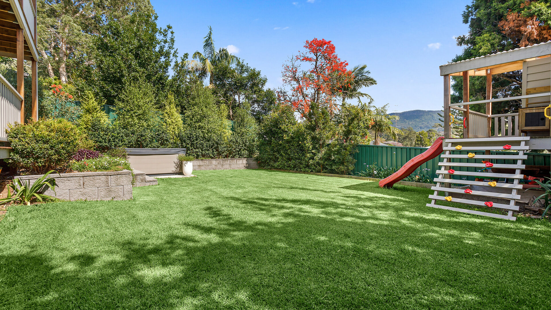 Sold - 12 Cranford Lane - New Property in Figtree - Real Estate by David Greenwood