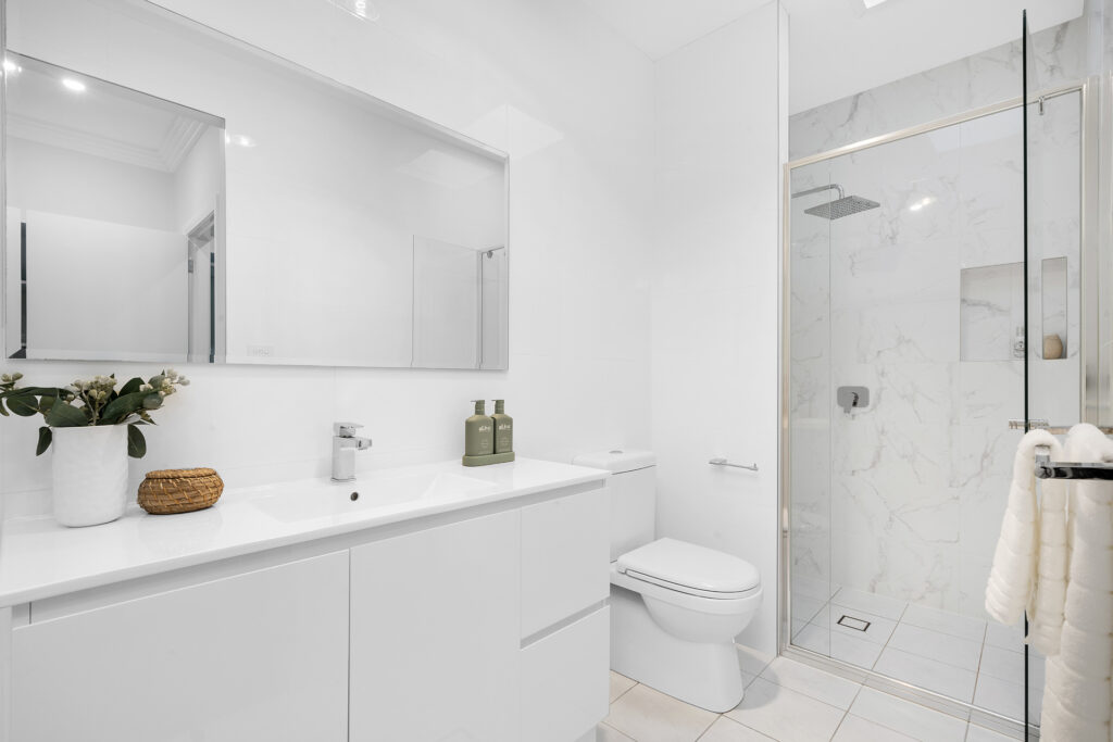 2B Toorak Avenue, Mangerton NSW 2500 - photo 5