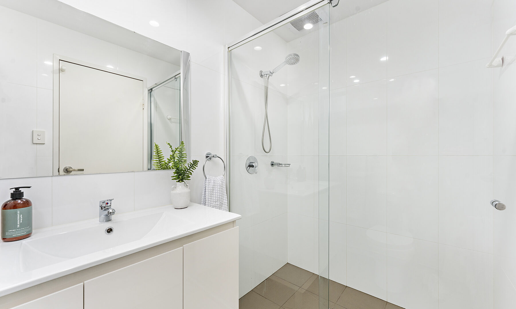 Sold - 211/22 Gladstone Avenue - New Property in Wollongong - Real Estate by Christian Zeidler