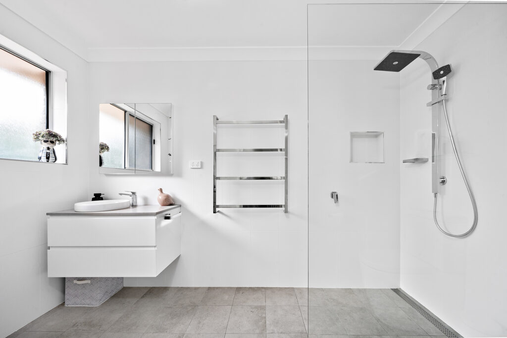 2 Cassian Street, Keiraville NSW 2500 - photo 7