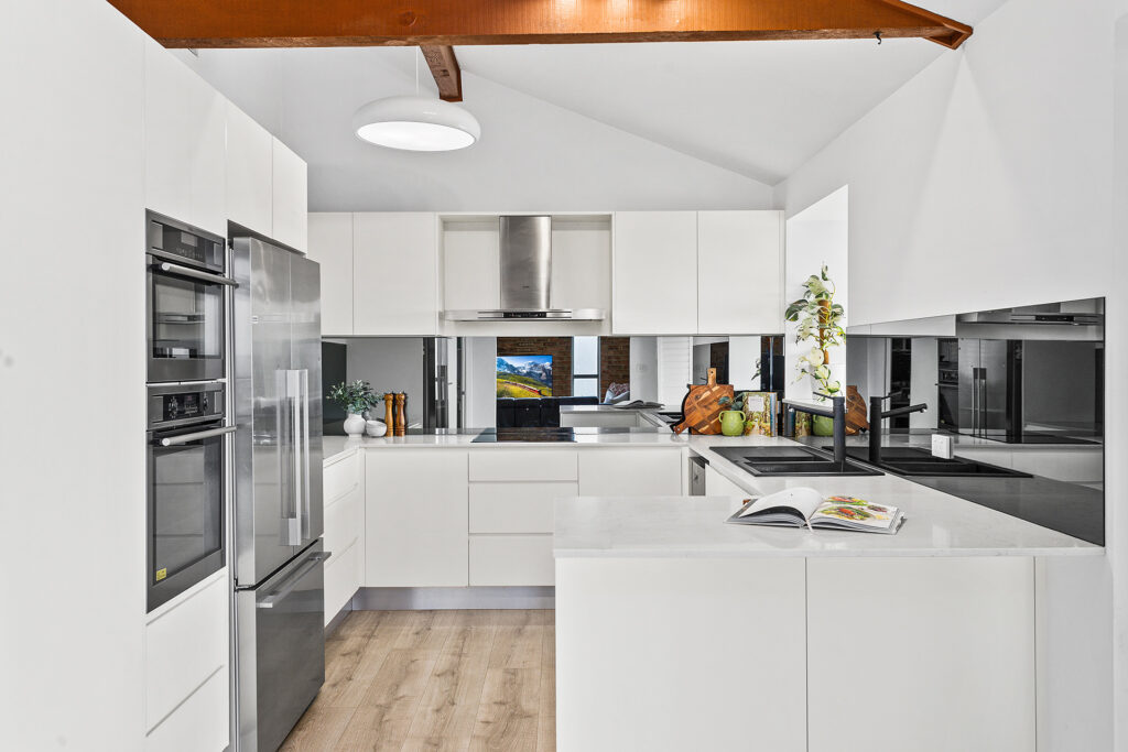 Sold - 9 Ashley Avenue - New Property in Farmborough Heights - Real Estate by David Greenwood