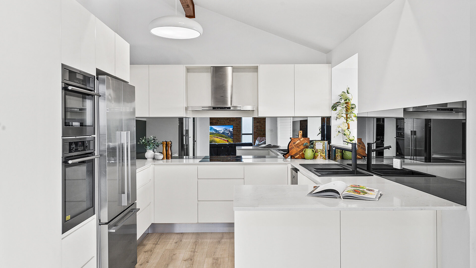 Sold - 9 Ashley Avenue - New Property in Farmborough Heights - Real Estate by David Greenwood
