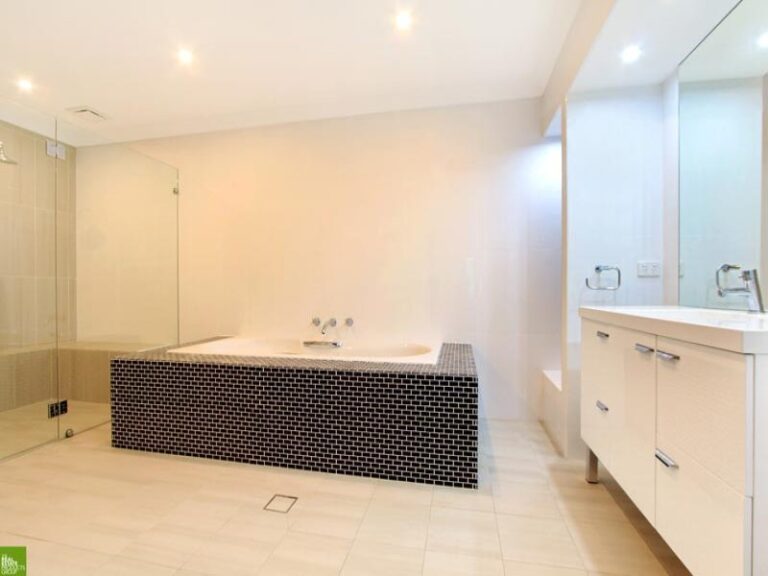 Sold - 3 William James Drive - New Property in Mount Kembla - Real Estate by Christian Zeidler
