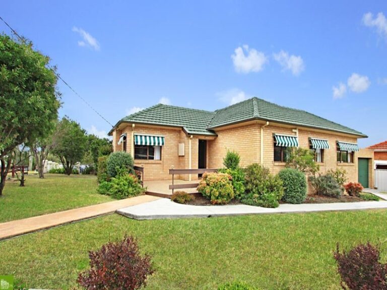 Sold - 101 The Avenue - New Property in Mount Saint Thomas - Real Estate by Christian Zeidler