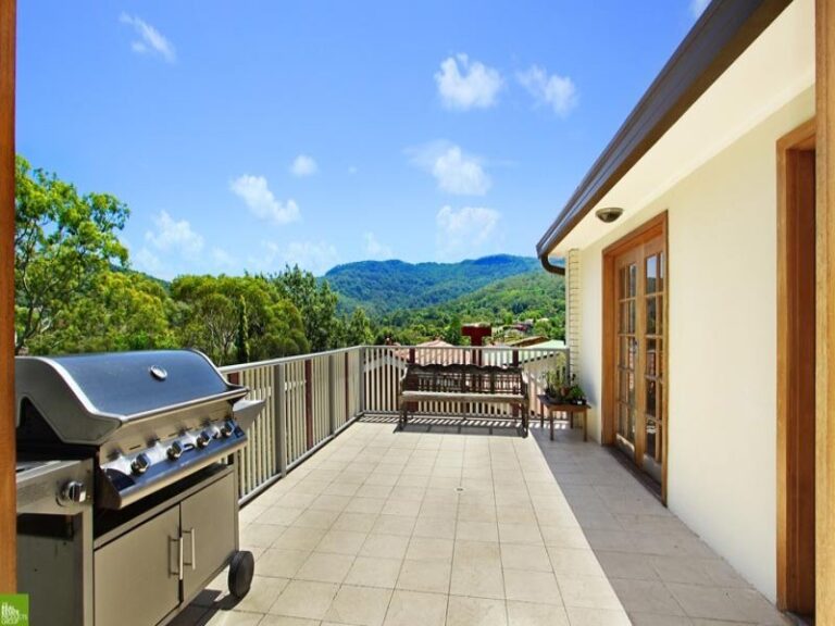 Sold - 15 Immarna Avenue - New Property in West Wollongong - Real Estate by Christian Zeidler