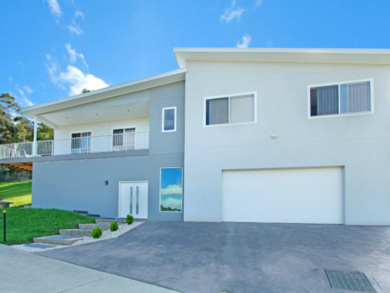 Sold - 14D Murrogun Crescent - New Property in Cordeaux Heights - Real Estate by Christian Zeidler