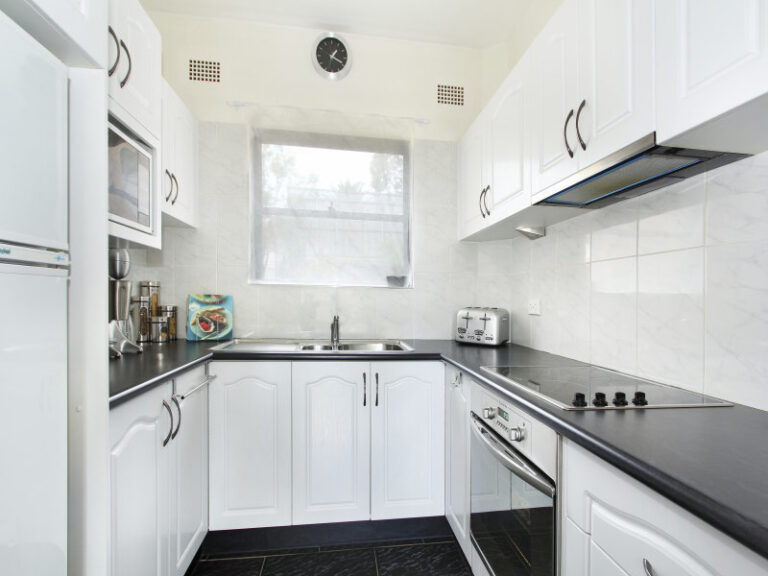 8/16 Woodlawn Avenue, Mangerton