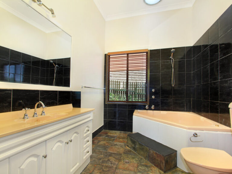 Sold - 32 Brendon Avenue - New Property in Farmborough Heights - Real Estate by Christian Zeidler