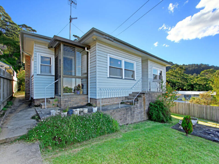 Sold - 14 Benjamin Road - New Property in Mount Kembla - Real Estate by Christian Zeidler