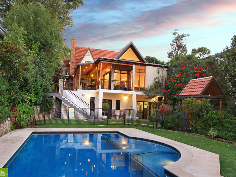 7 Norman Street, Mangerton NSW 2500 - McGrath Illawarra