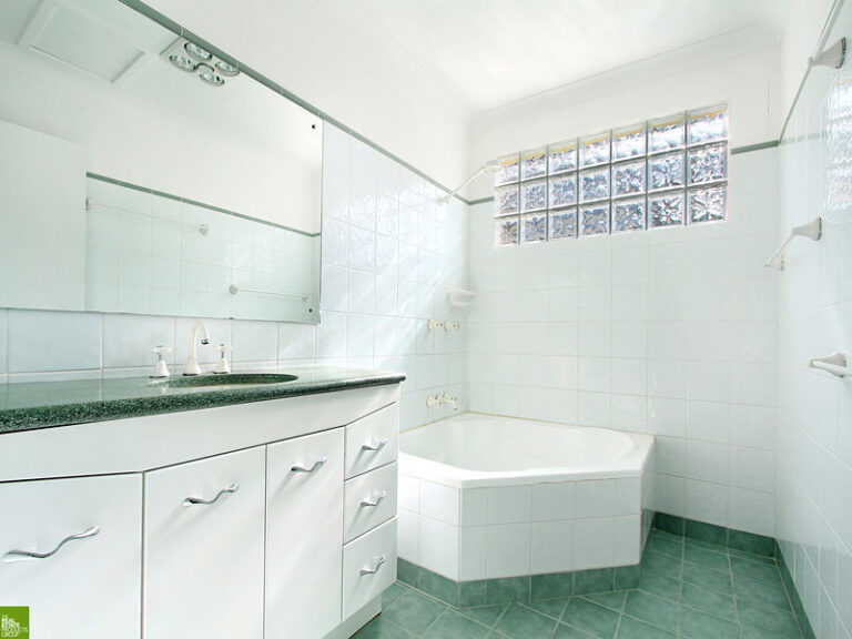 Sold - 22 Whelan Avenue - New Property in Figtree - Real Estate by Christian Zeidler