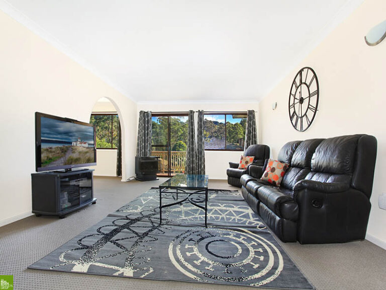 Sold - 11 Cypress Avenue - New Property in Figtree - Real Estate by Christian Zeidler