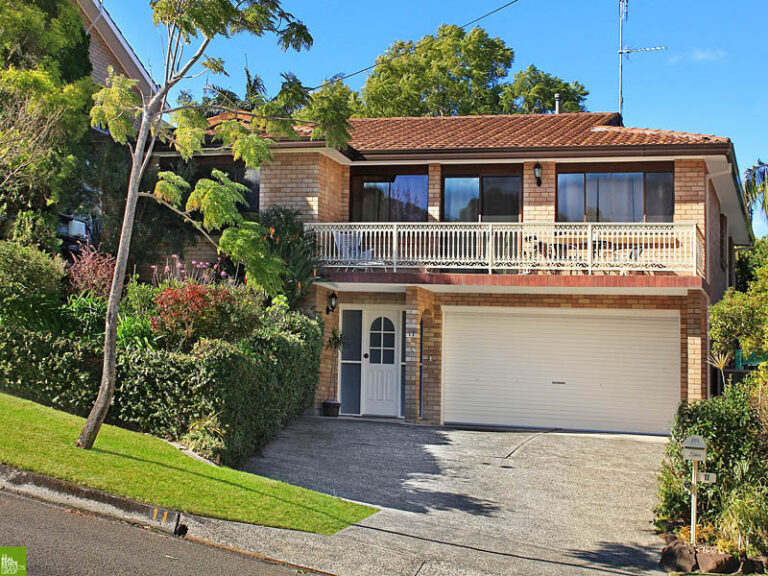 Sold - 11 Cypress Avenue - New Property in Figtree - Real Estate by Christian Zeidler