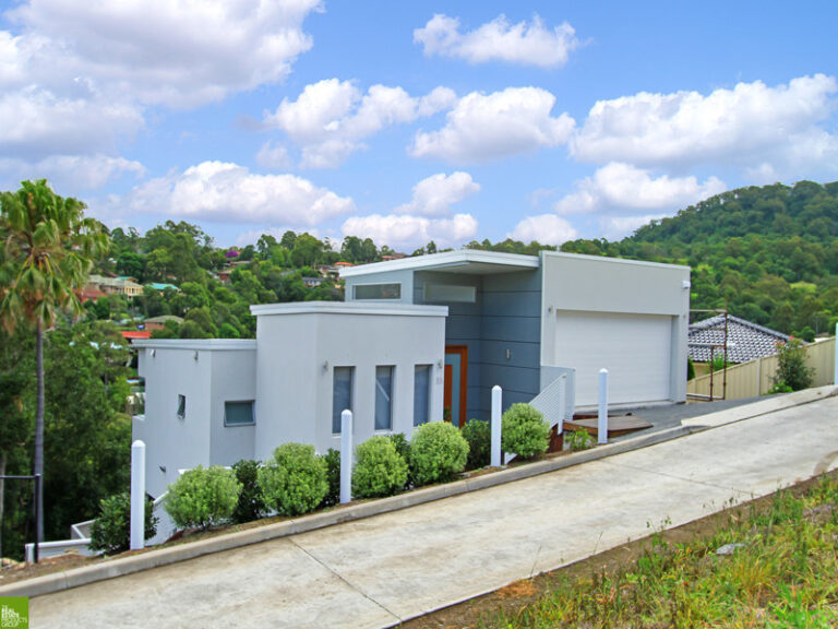 Sold - 18A Murrogun Crescent - New Property in Cordeaux Heights - Real Estate by Christian Zeidler