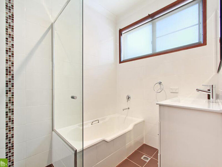 Sold - 120 Iola Avenue - New Property in Farmborough Heights - Real Estate by Christian Zeidler