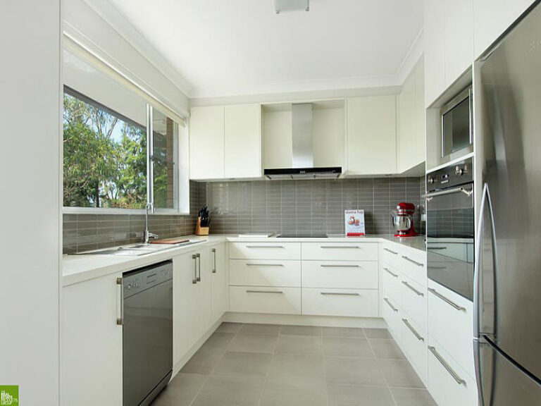 Sold - 120 Iola Avenue - New Property in Farmborough Heights - Real Estate by Christian Zeidler