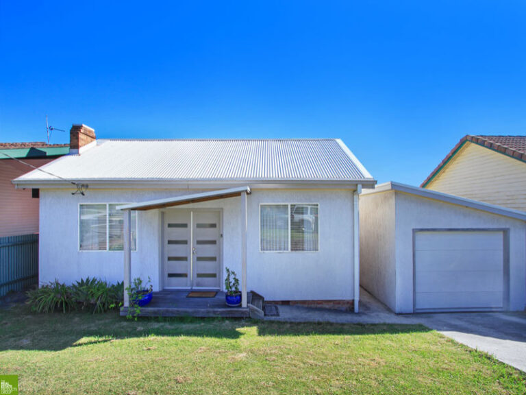 Sold - 61 Northcliffe Drive - New Property in Lake Heights - Real Estate by Christian Zeidler