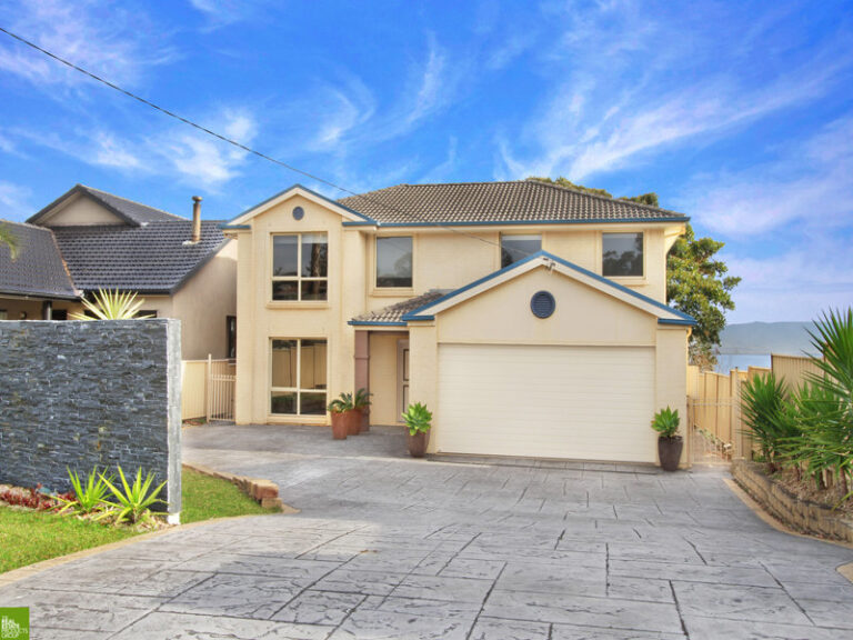 Sold - 89 Northcliffe Drive - New Property in Lake Heights - Real Estate by Christian Zeidler